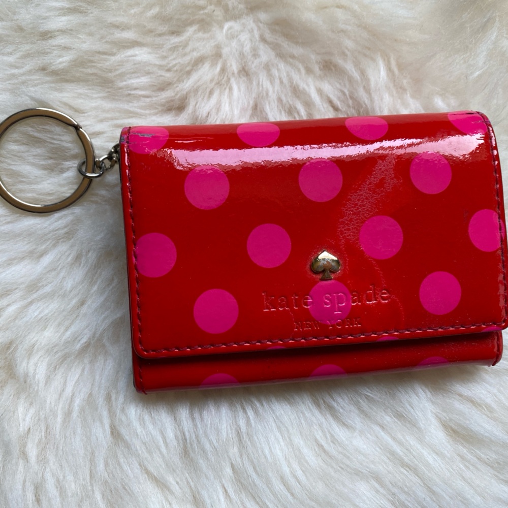 Kate Spade Cedar Street Dot Darla wallet